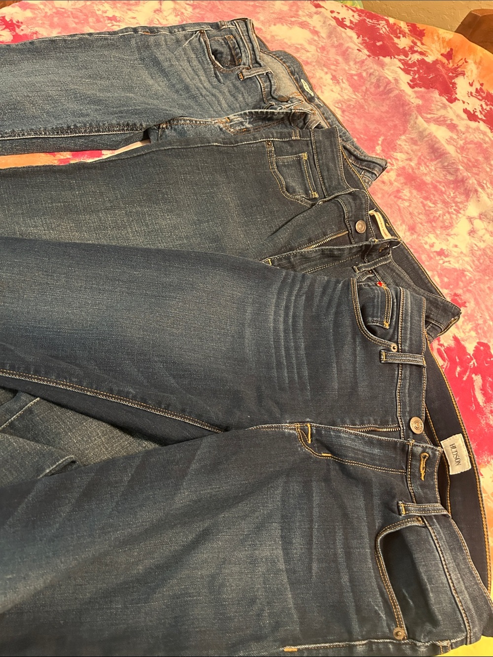 3 pairs of Jeans ! Hudson / Old Navy & Levi’s